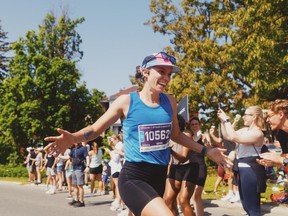 Devin Nihill, a 27-year-old living in Montreal, planned to run a sub-three-hour marathon at the Chicago Marathon this year before a knee injury in August caused her to miss training.