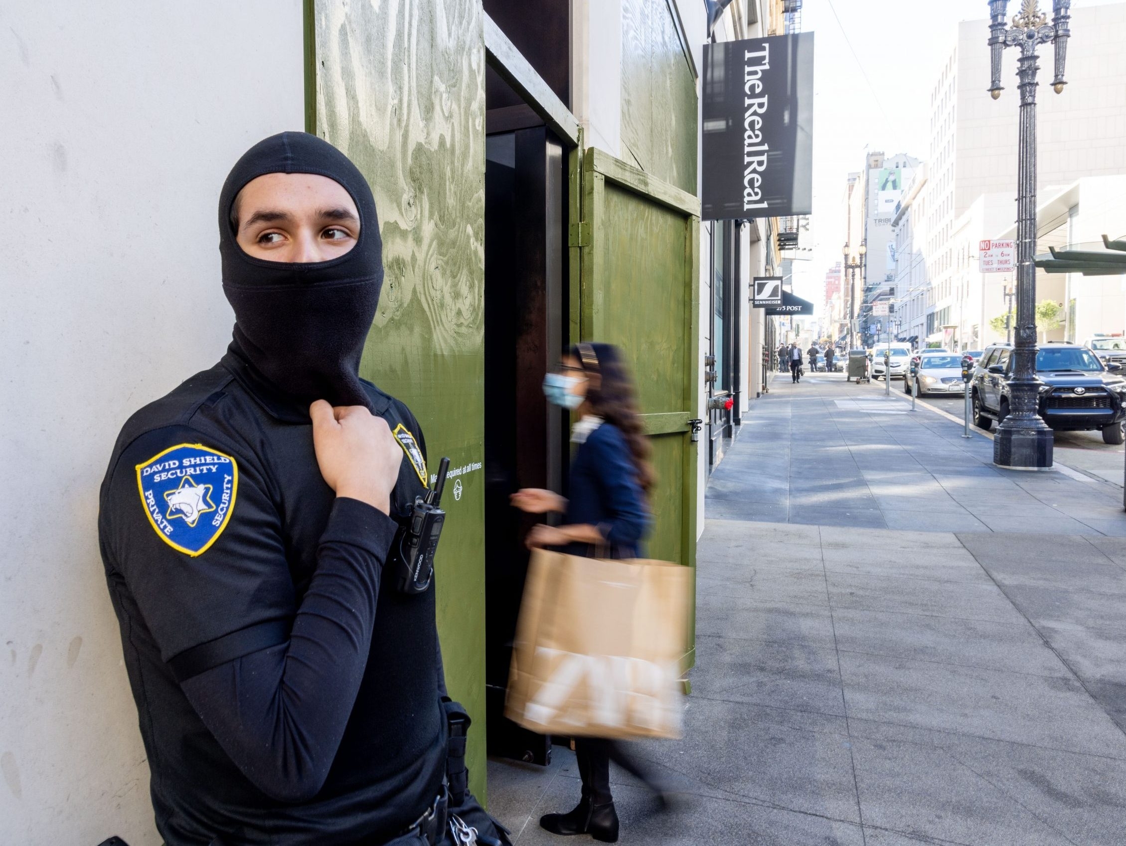 Shoplifter Uses Woman as Shield to Escape Store