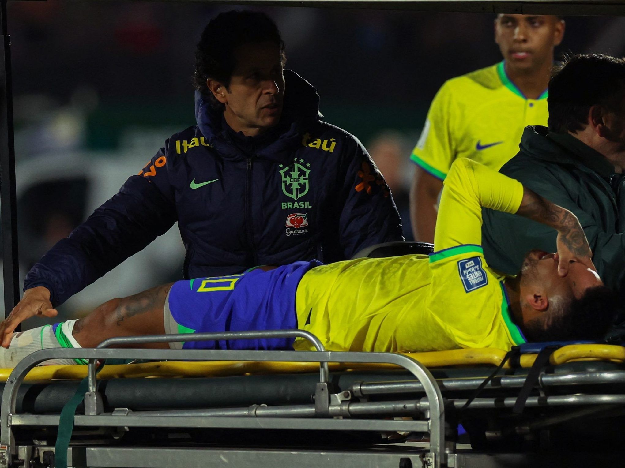 Neymar suffers torn ACL, meniscus during World Cup qualifying match ...