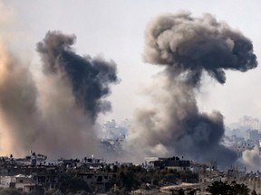 Explosions on the Gaza Strip