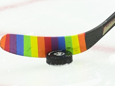 It's time to say goodbye to sock tape!  Hockey in Society / Hockey dans la  société