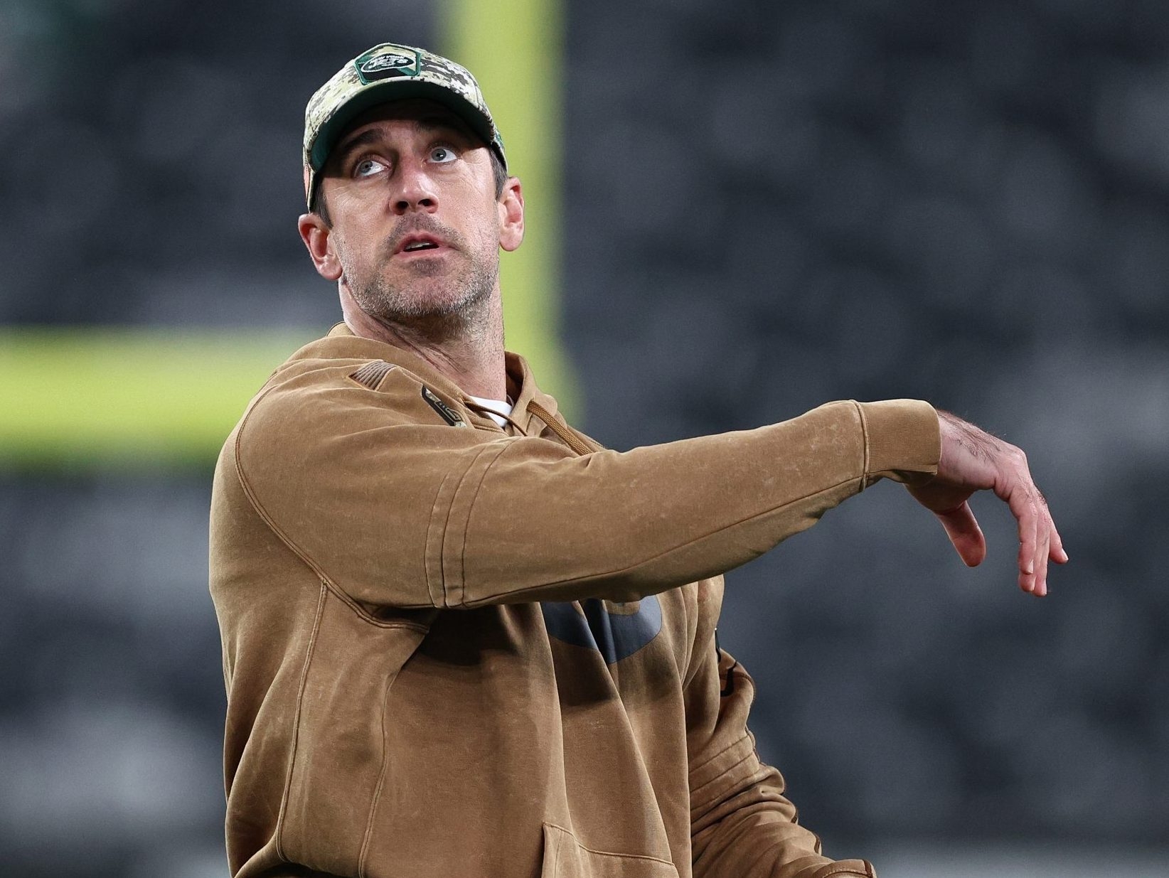 Rodgers tells NBC hes targeting midDecember return from torn Achilles