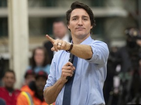 Justin Trudeau pointing
