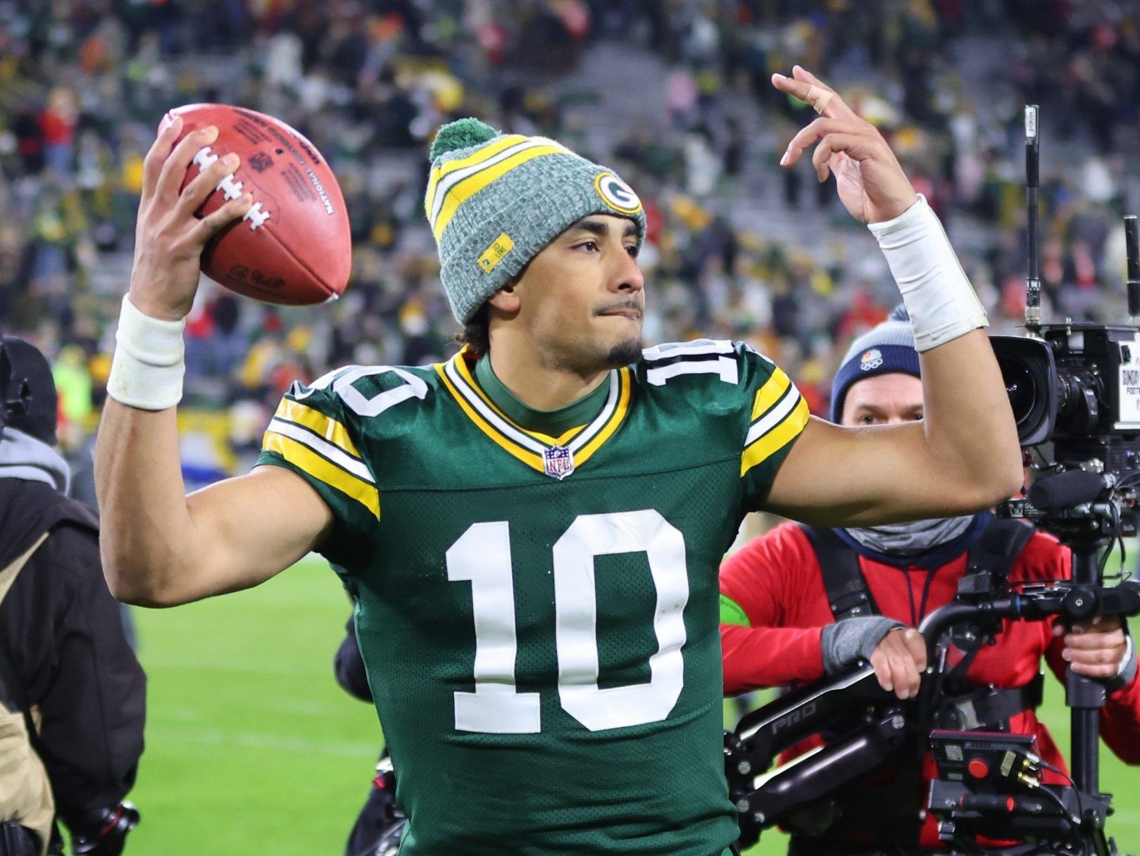 Jordan Love throws 3 TD passes, Packers beat Chiefs for 3rd straight W