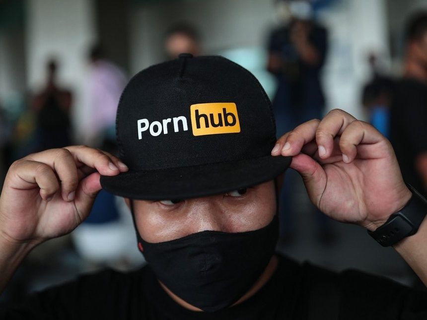 Pornhub Owner Agrees To Pay 1 8m To Resolve Sex Trafficking Charge Edmonton Sun