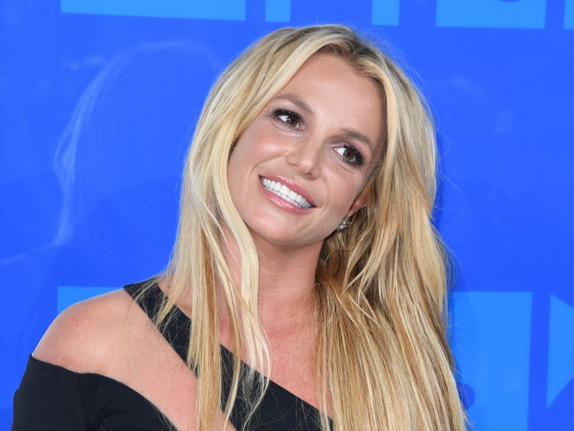 Britney Spears Announces She 'will Never Return To The Music Industry ...