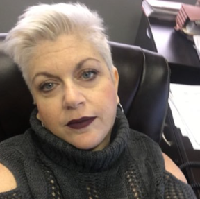 Lisa Dykes frequently changed her appearance. US MARSHALS