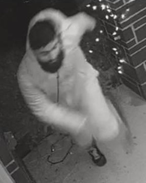 Investigators need help identifying this man who is a suspect in an extortion investigation in Peel Region.
