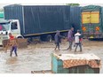 120423-Tanzania-Floods