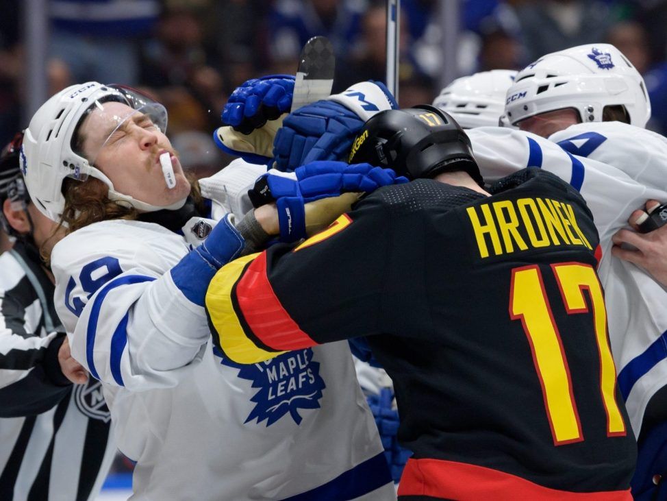 Poor start and finish dooms Maple Leafs against hot Canucks | Toronto Sun