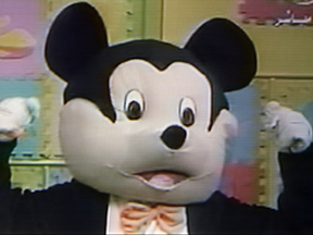 HEY KIDS! Farfour the Mouse taught kids in Gaza to hate Jews. SCREENGRAB