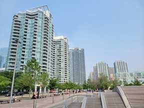 Toronto condo skyline