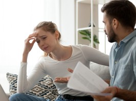 Couple have fight over financial issues at home