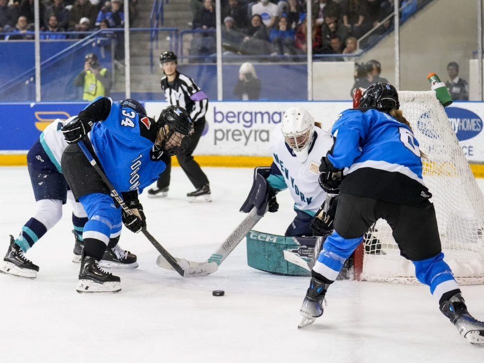 PWHL Toronto Continues Winning Ways With Shootout Victory | Toronto Sun