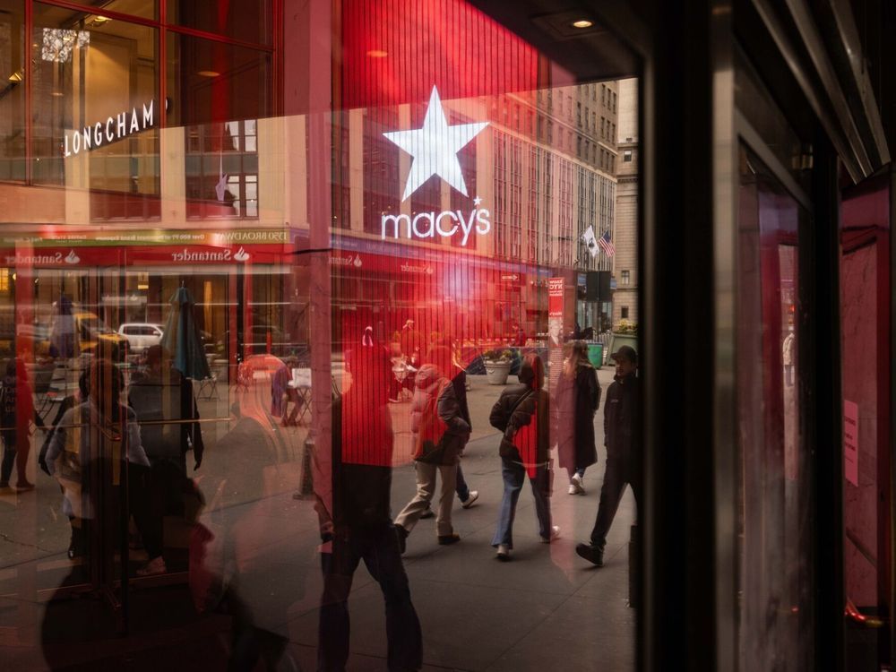 Macy S To Close 150 Namesake Stores Grow Luxury Brands Calgary Herald   Macys Ahead Of Earnings Figures 