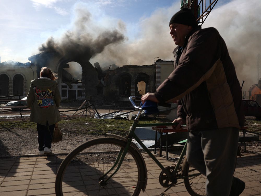 Ukraine’s Defense Minister Says Delays In Promised Aid Costing Lives ...