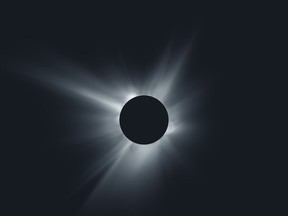 eclipse-model_4WIUW5HL6JAXBB5EUDOTANRFGQ
