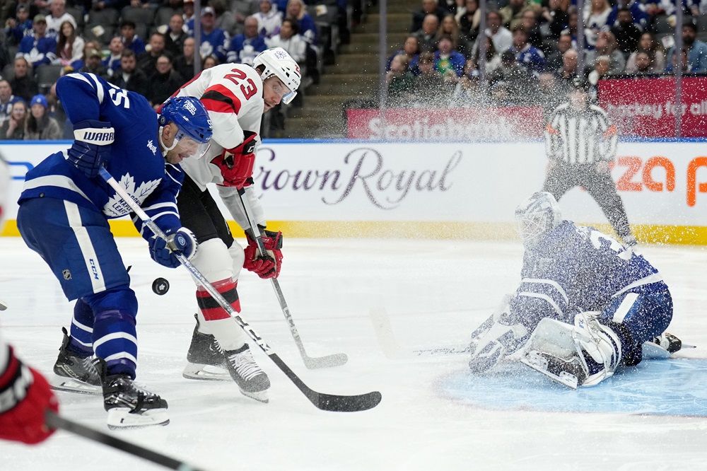 Auston Matthews scores two, but Maple Leafs lose game, playoff ground ...