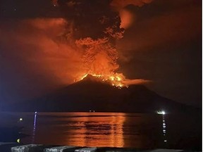 Indonesia-Volcano-Eruptions