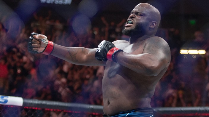 UFC star Derrick Lewis moons the crowd, toss cup after knockout victory