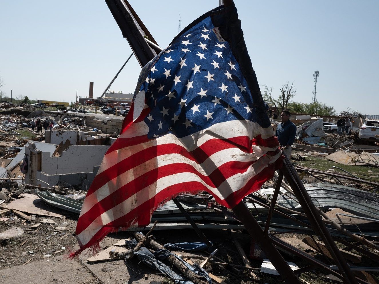 5 Dead, At Least 35 Hurt After Tornadoes Tear Through Iowa: Officials ...