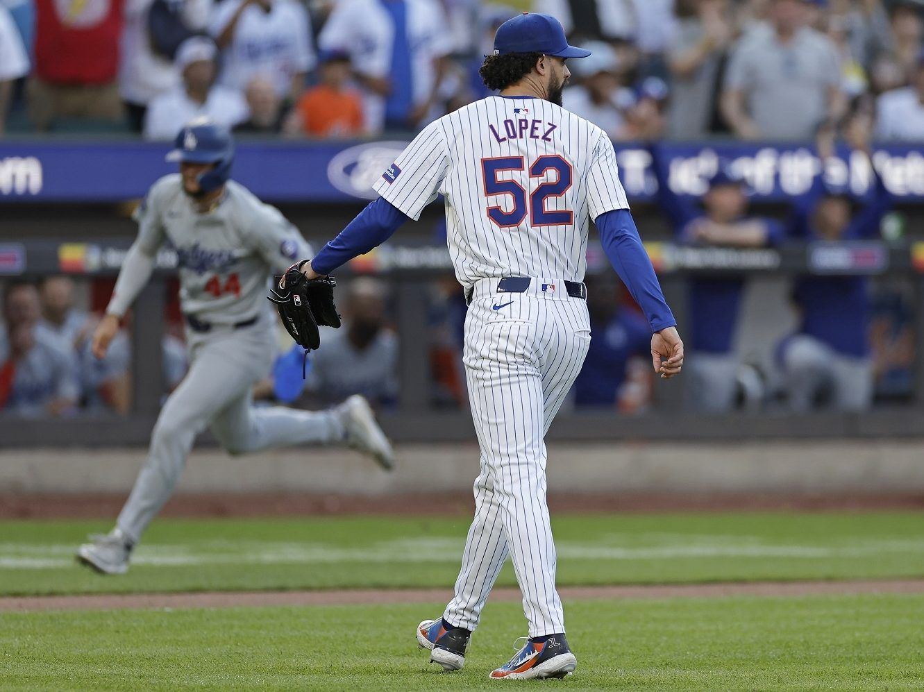From Leadoff To Legend: Neto'S Epic Performance Against The Dodgers! - kg9vu5q