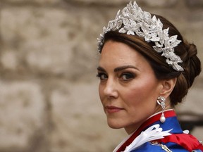 Catherine, Putri Wales dari Inggris tiba di Westminster Abbey di pusat kota London pada 6 Mei 2023, menjelang penobatan Raja Charles III dari Inggris dan Camilla, Permaisuri Inggris.