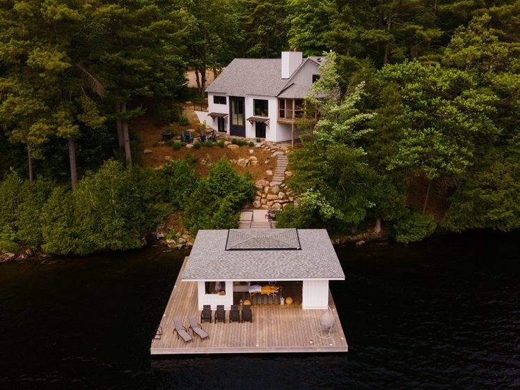 Take a weekend trip to Muskoka's vacation rental named one of Canada’s best with Vrbo