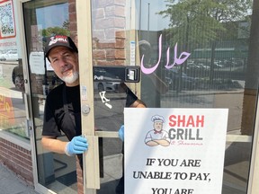 Shah Nadeem offers free meals for those who can't pay