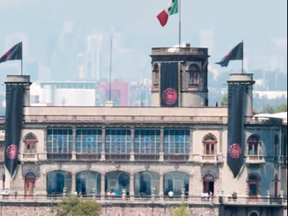 Mexico's historic Chapultepec Castle depicted flying the black Targaryen flag.