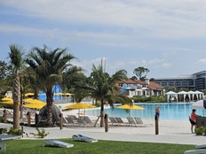 Relax by the water, take a dip, or grab a paddle board or kayak at Evermore Bay in Orlando. Laura Shantora Nelles/Toronto Sun