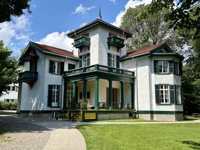 BELLEVUE