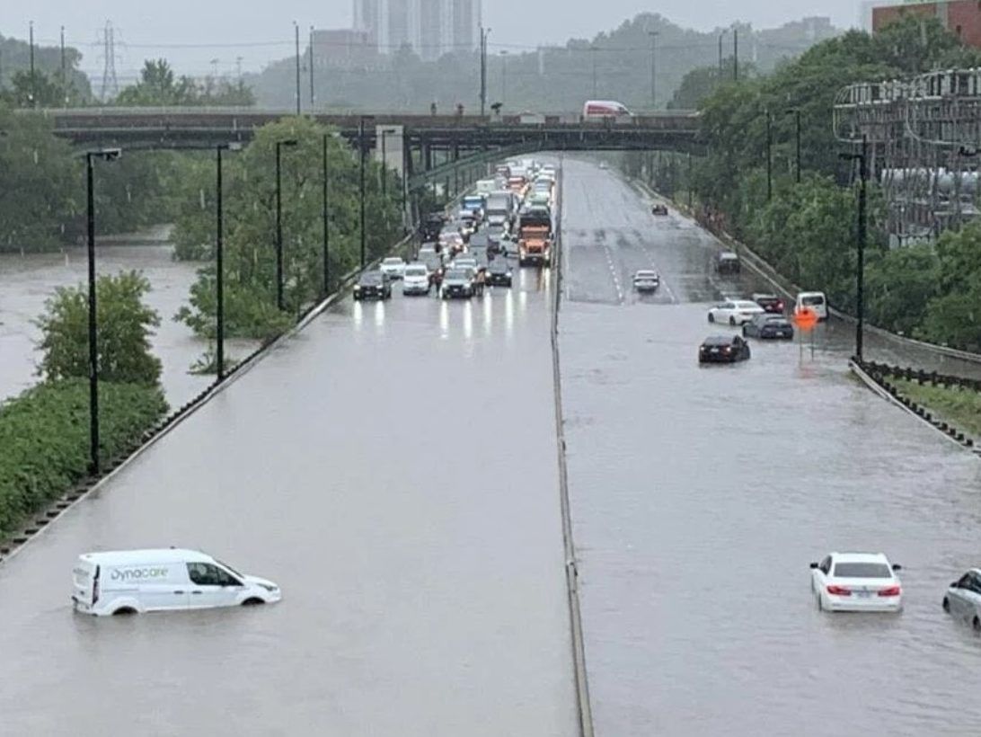 Flooding shows city doesn't work, but we have bike lanes! | Toronto Sun