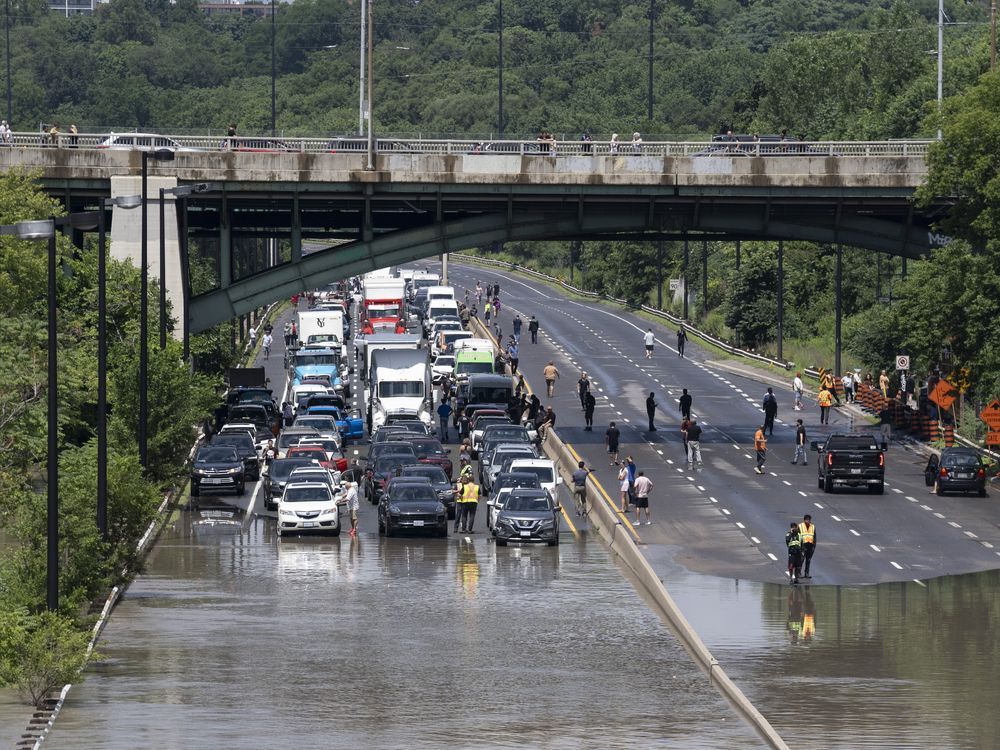 Sections of DVP, Lake Shore flooded again after storm in GTA | Toronto Sun