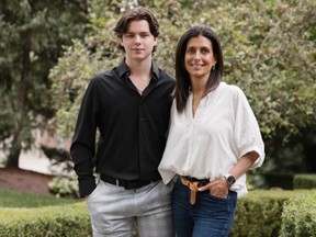 ‘First Lady of Hockey’ Manon Rheaume sets son on NHL path ‘First Lady of Hockey’ Manon Rheaume sets son on NHL path
