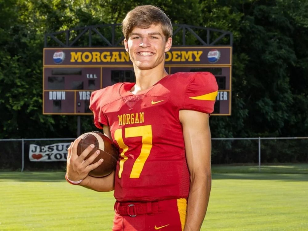 Alabama high school QB dies from head injury suffered in game