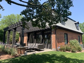 Kew Vineyards