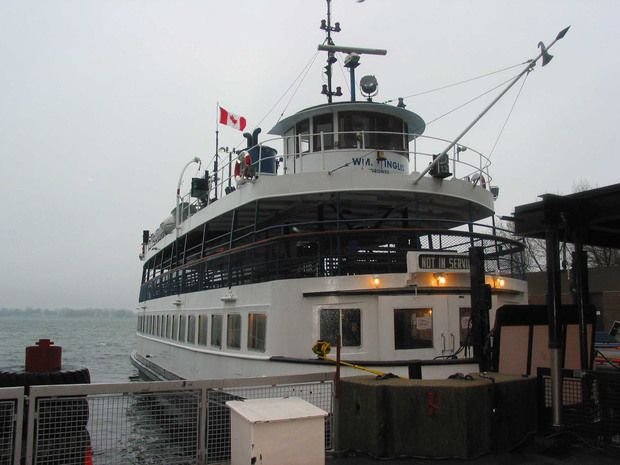 Toronto ferry removed from service after ‘mechanical issue’