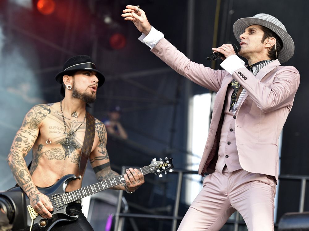 Dave Navarro breaks silence after dustup with Perry Farrell: ‘Our hearts are broken’