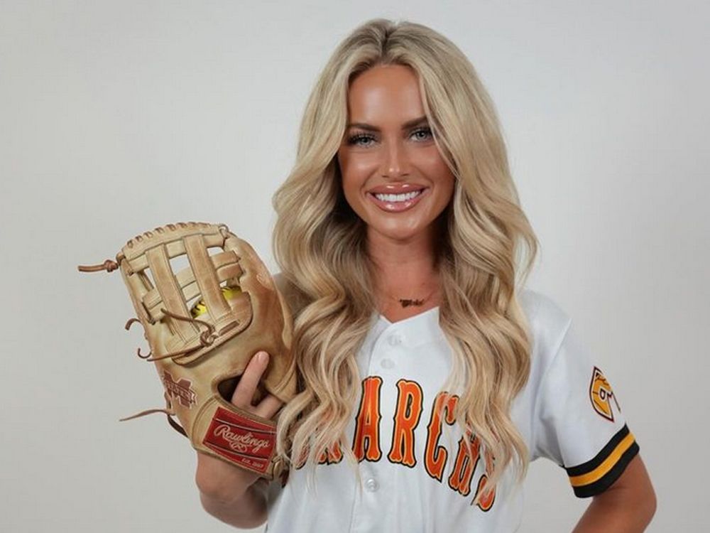 ‘World’s hottest pro softball player’ causes stir after blasting clay pigeons in skimpy outfit