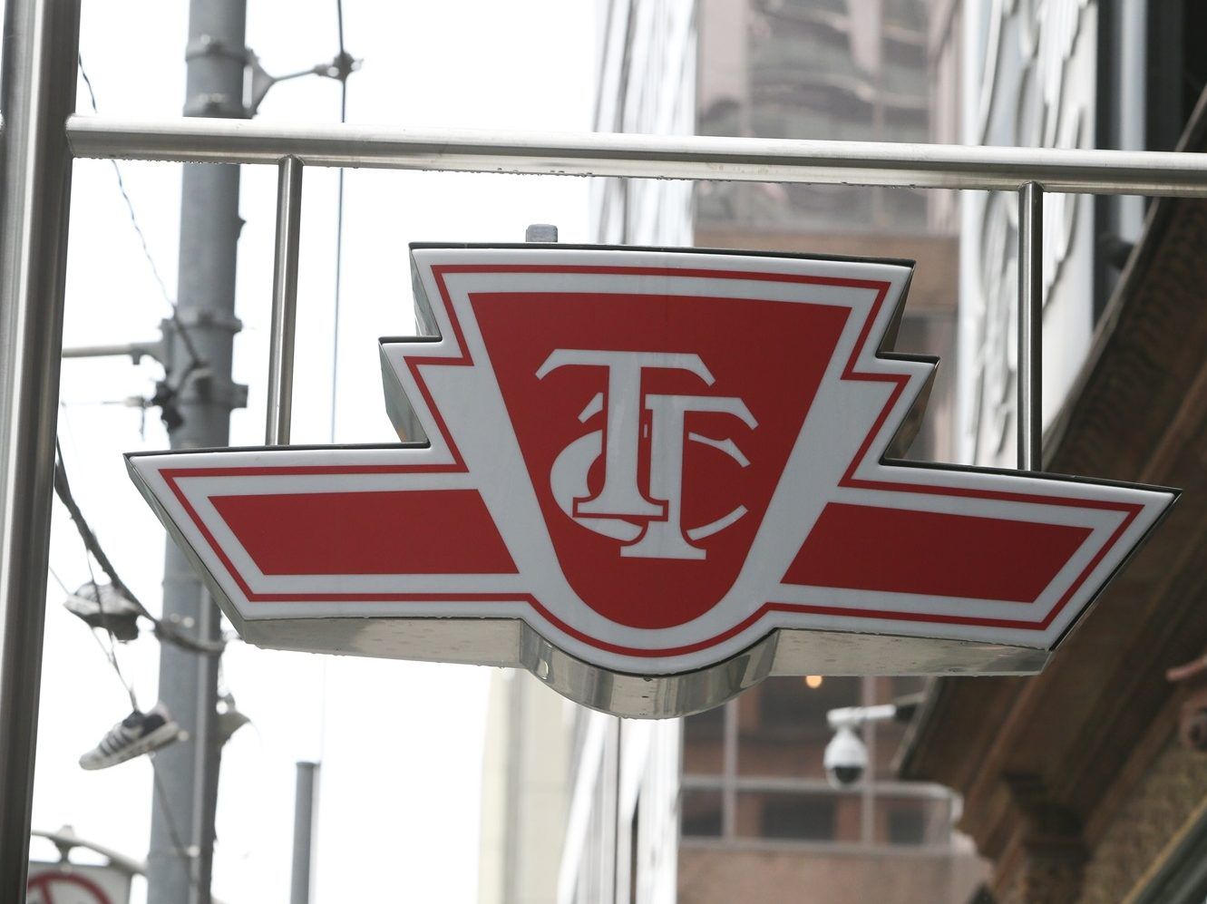 City councillor wants Toronto to follow New York's lead on transit safety