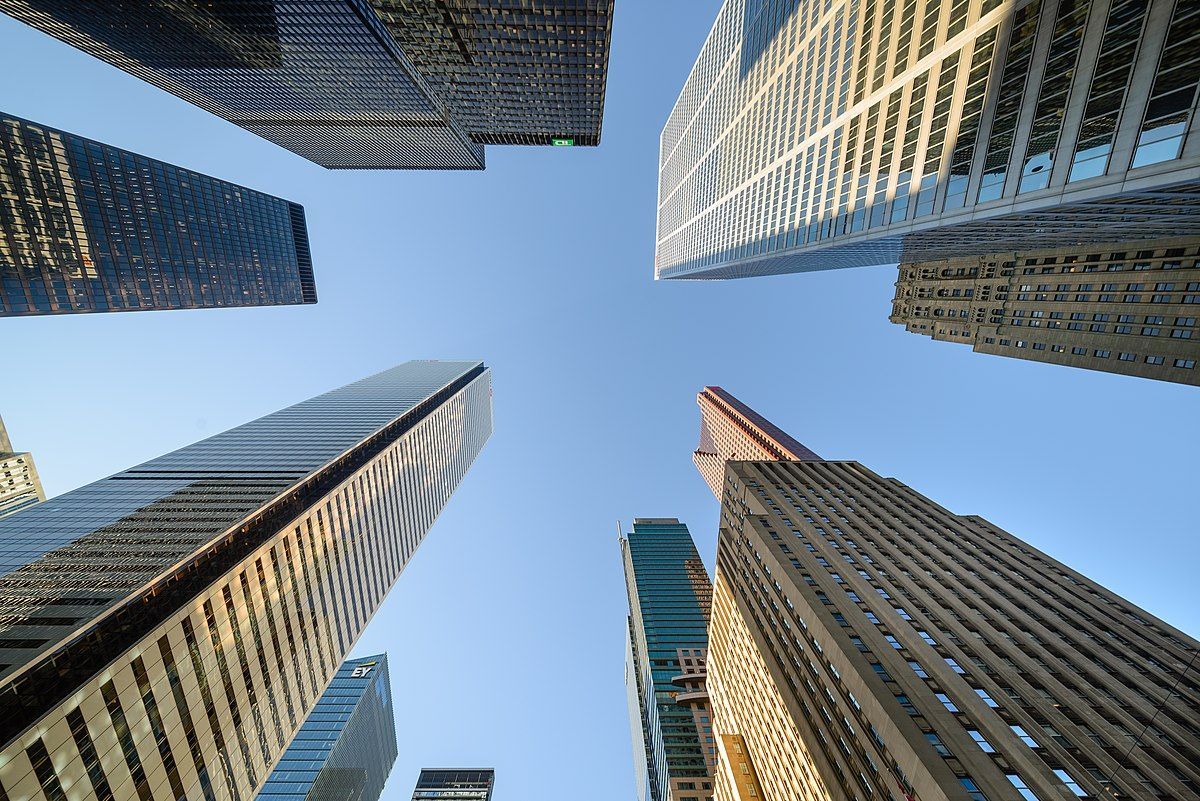 Canada slides into recession as economic growth grinds to halt