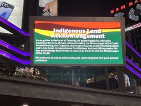 El reconocimiento de la tierra aborigen pronto se llamará Toronto Call Toronto, Tarkonto se ha unido por segundo reconocimiento: comenzó hace unos 400 años y terminó hace unos 200 años para abordar el comercio de esclavos trans Atlantic - Joe Warmington - Joe Warmington Pictures