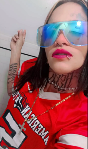 BAD BARBIE: Estefania “La Barbie” Primera. TIKTOK