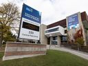 Pronto, la Escuela de Medicina de la Universidad Metropolitana de Toronto de Toronto se ve aquí el miércoles 16 de octubre de 2024.