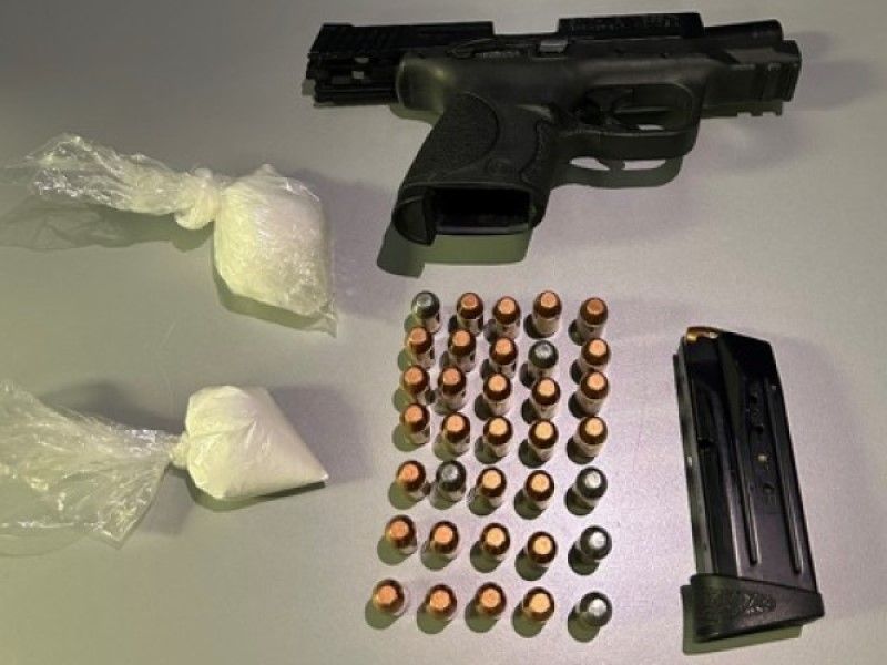 Two men, woman charged following cocaine bust, gun seized | Toronto Sun