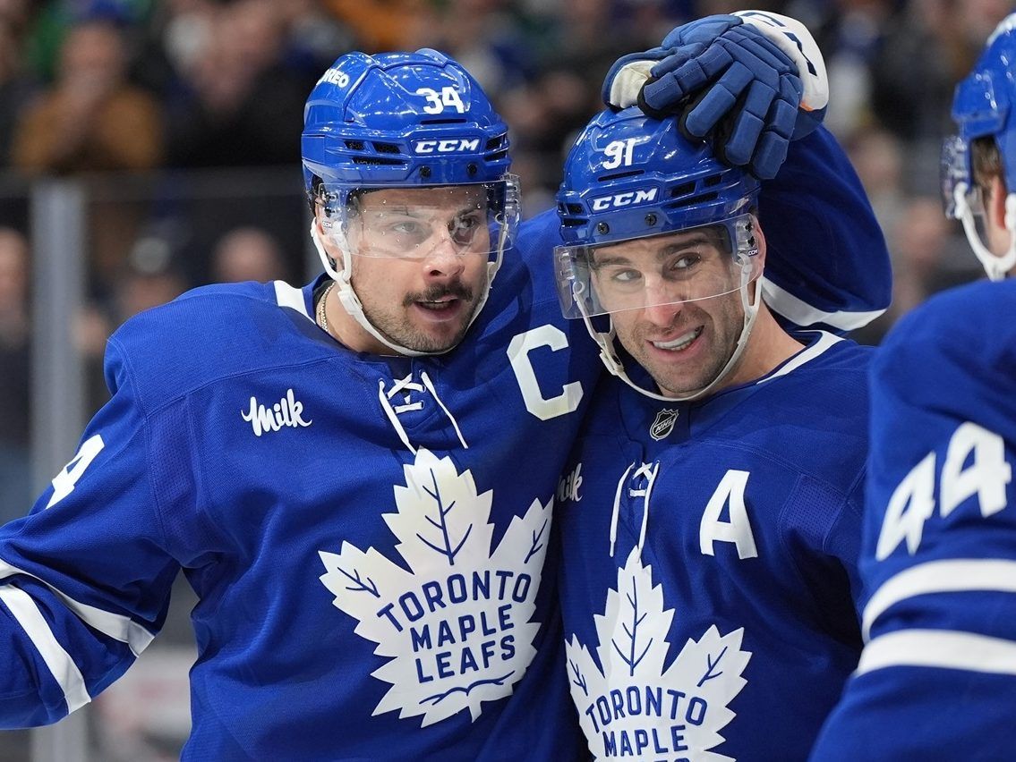 Tavares' hat trick, Domi's first goal fuel Maple Leafs win | Toronto Sun