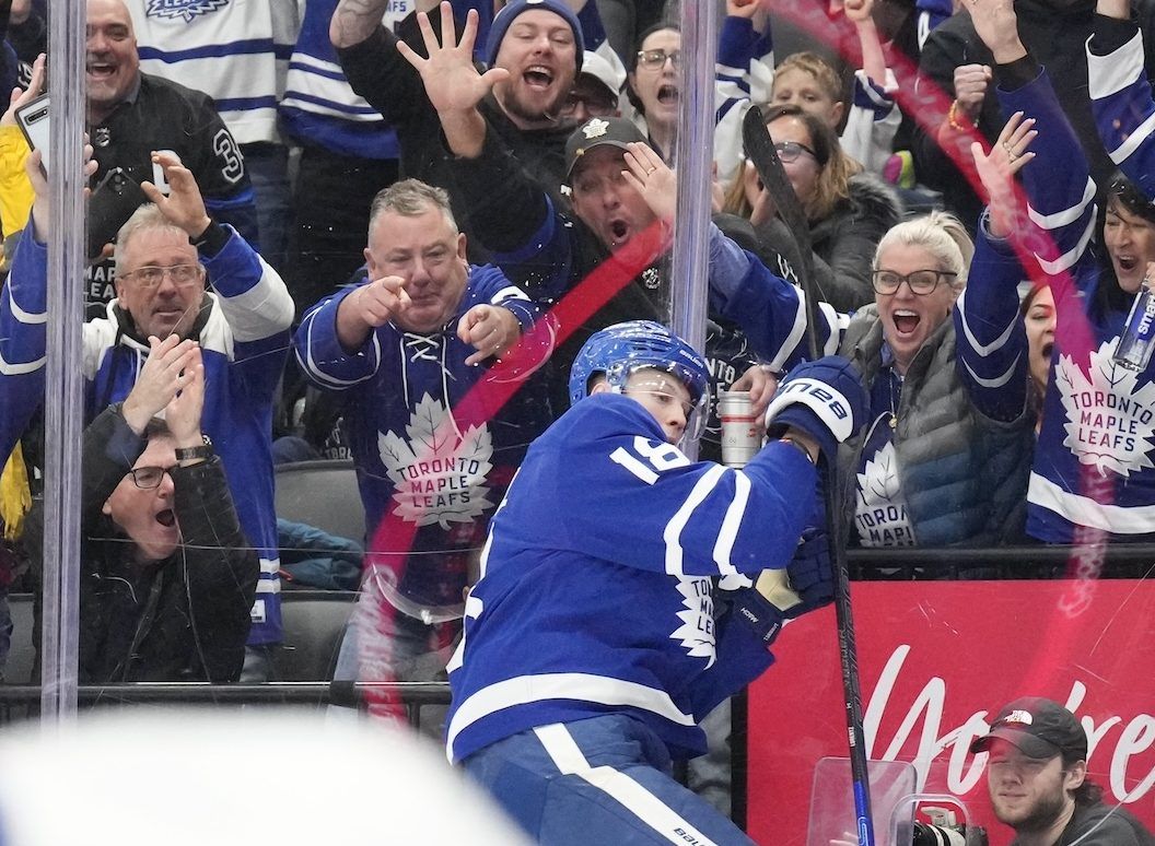 Leafs end the year on a high note with win over Islanders