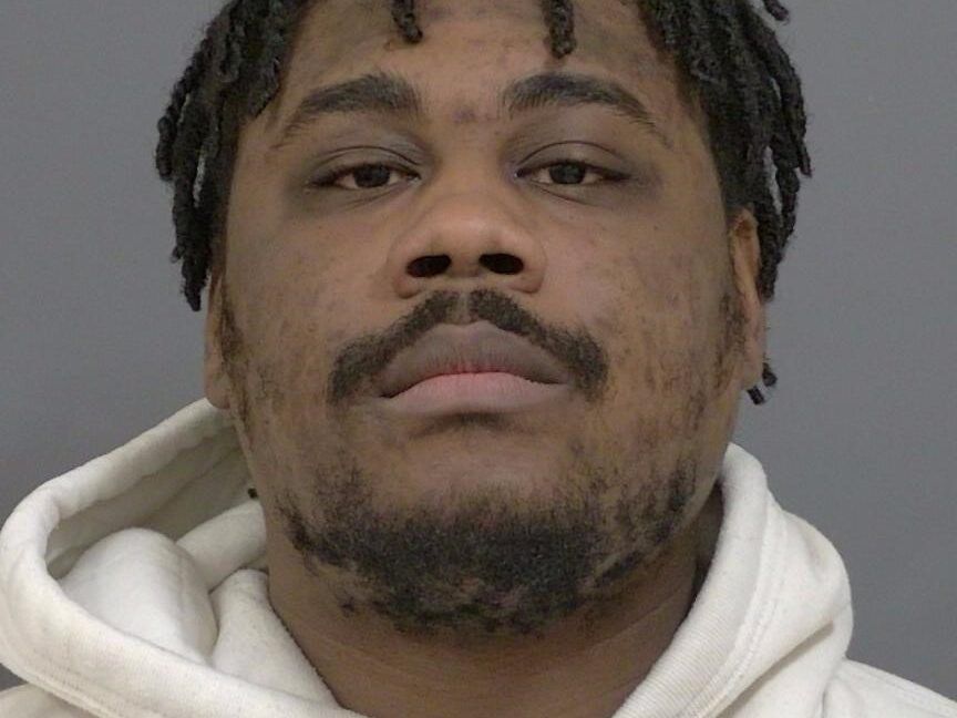 Mississauga man, out on bail, charged in human trafficking case