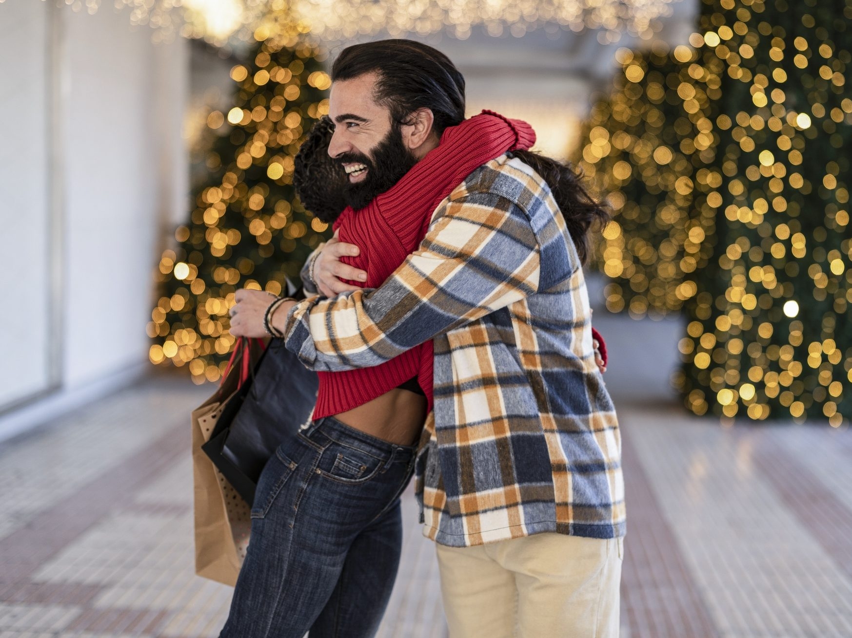 CANADA'S HOLIDAY BUDGETS ARE EXPLODING!